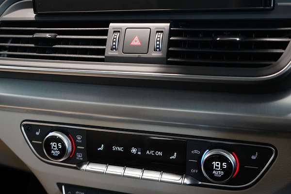 2024 Audi Q5 45 TFSI Sport FY