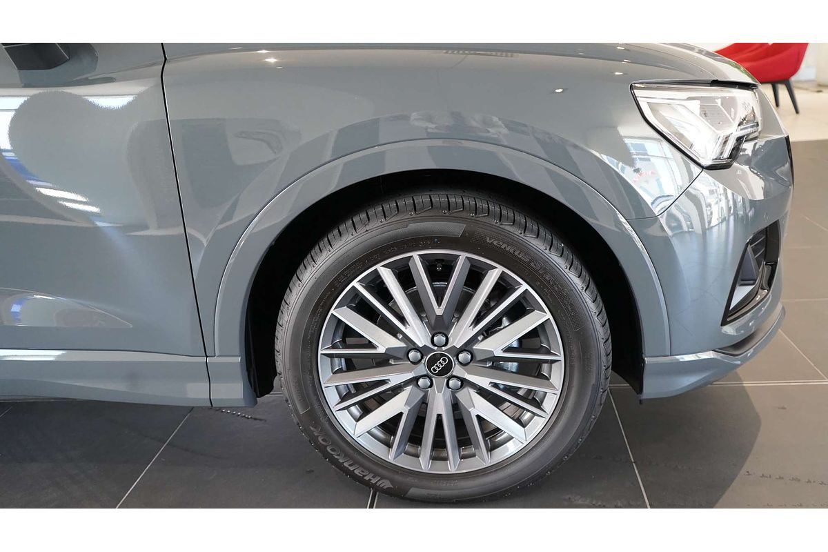 2024 Audi Q3 35 TFSI F3