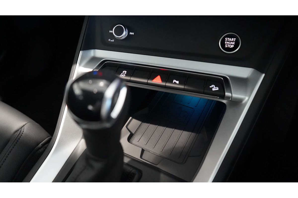 2024 Audi Q3 35 TFSI F3