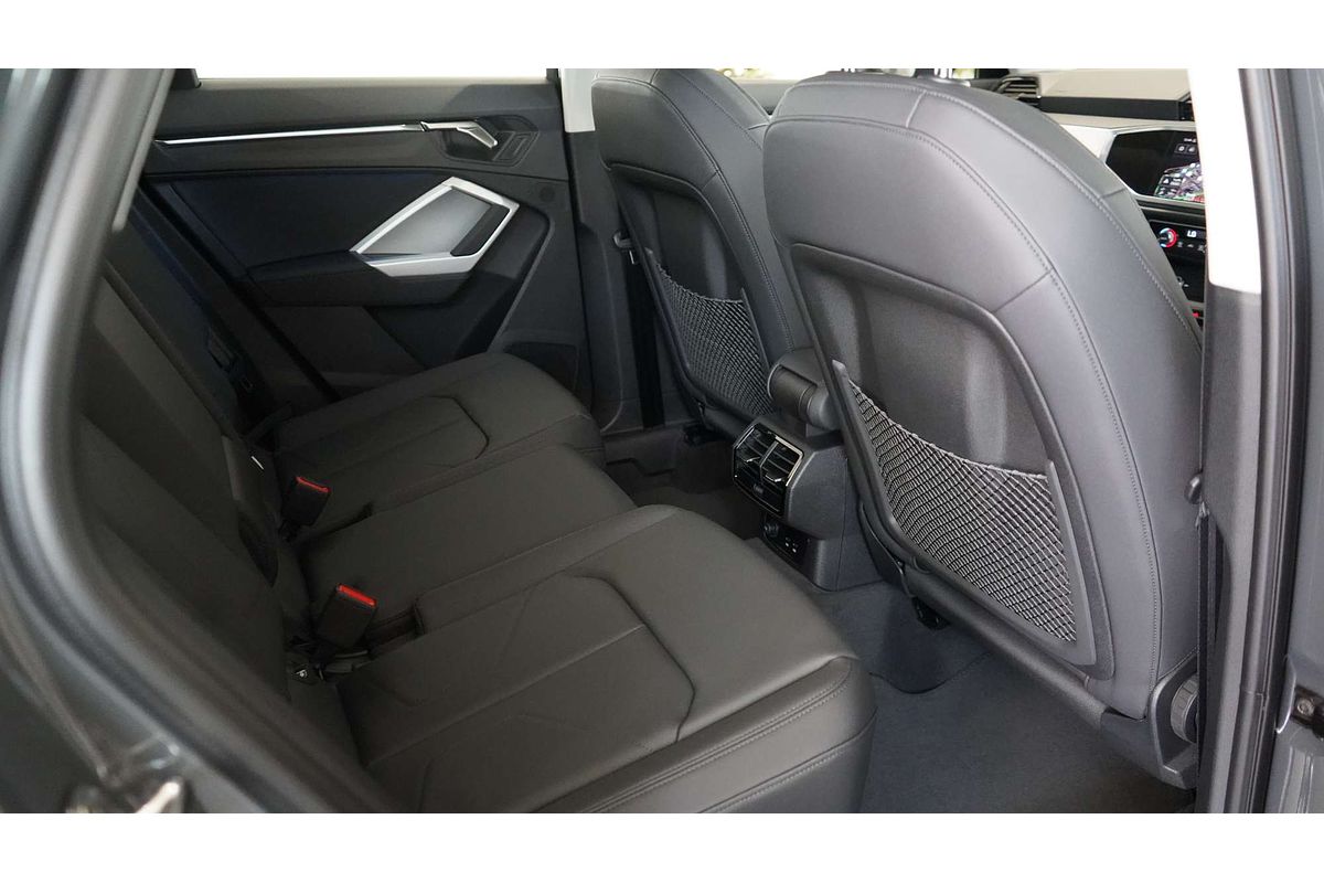 2024 Audi Q3 35 TFSI F3