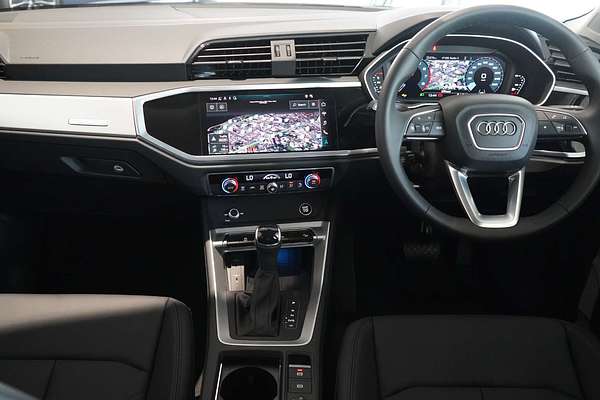 2024 Audi Q3 35 TFSI F3