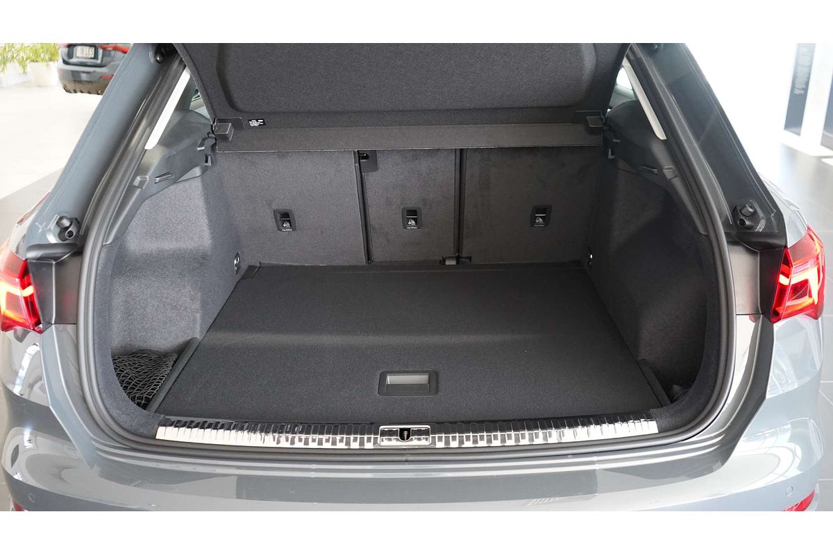 2024 Audi Q3 35 TFSI F3