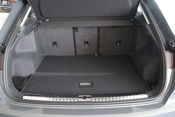 2024 Audi Q3 35 TFSI F3