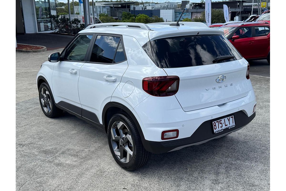 2024 Hyundai Venue Elite QX.V5