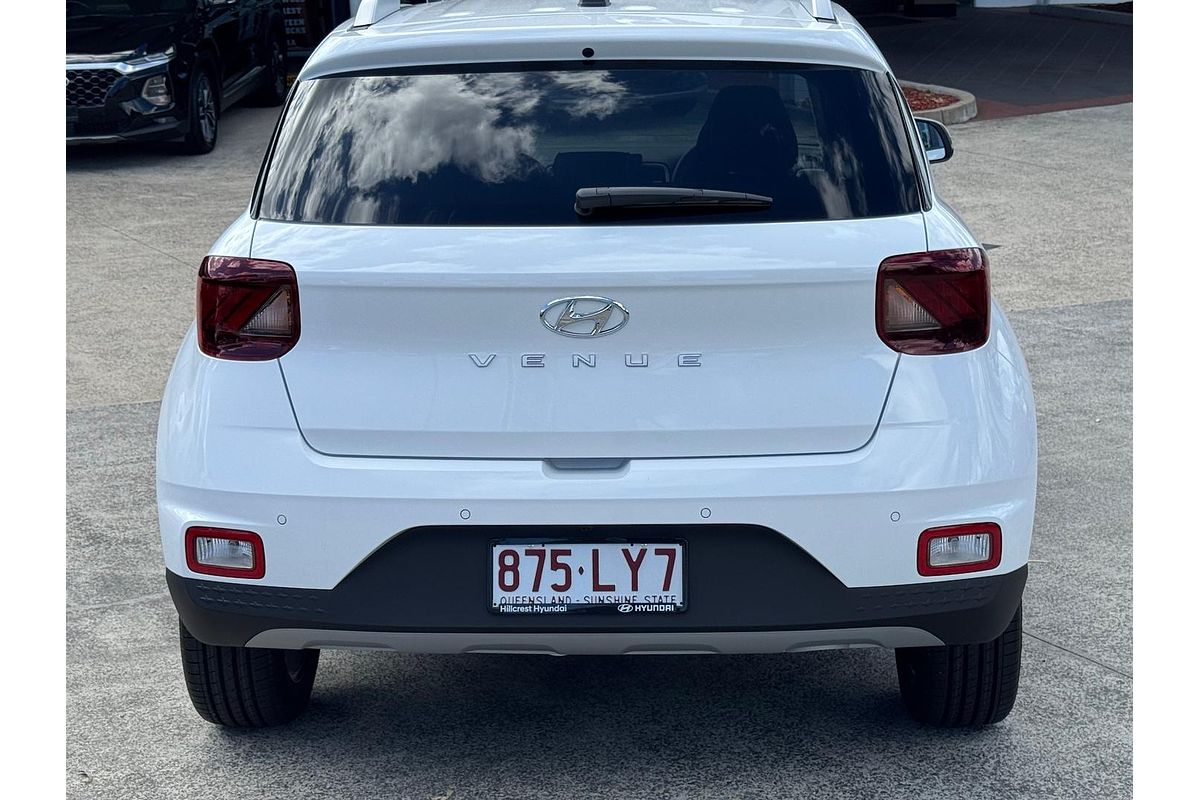 2024 Hyundai Venue Elite QX.V5