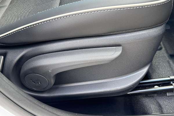 2024 Hyundai Venue Elite QX.V5