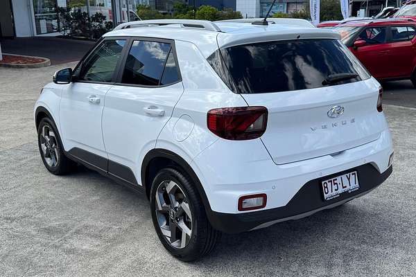 2024 Hyundai Venue Elite QX.V5