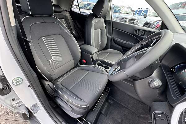 2024 Hyundai Venue Elite QX.V5