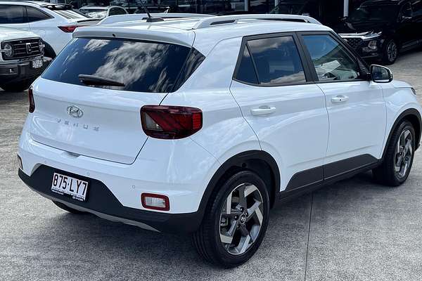 2024 Hyundai Venue Elite QX.V5