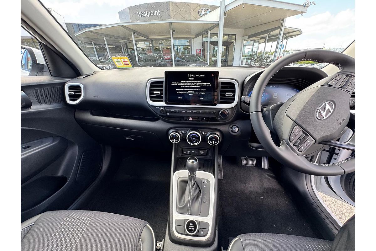 2024 Hyundai Venue Elite QX.V5