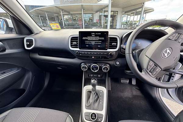 2024 Hyundai Venue Elite QX.V5