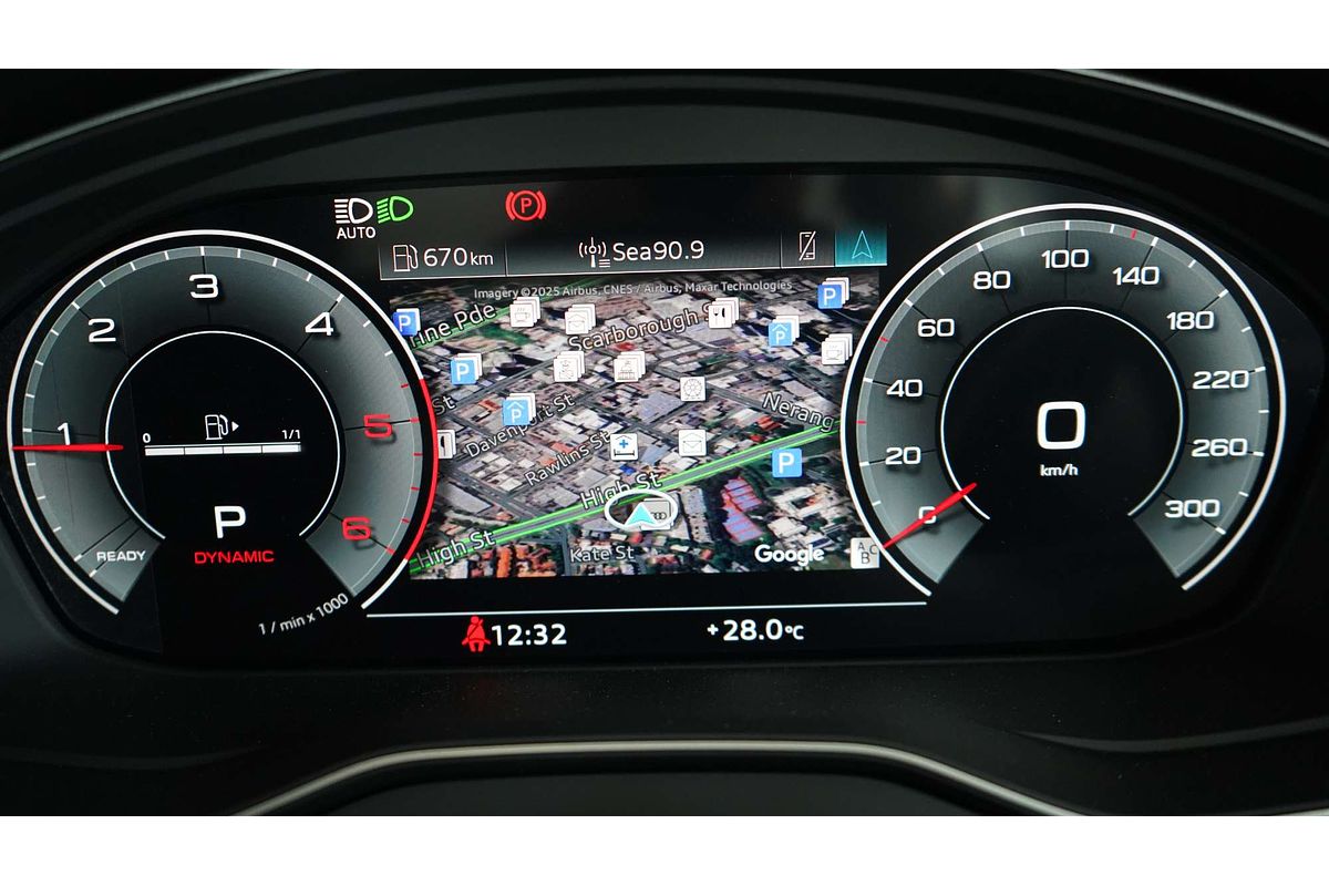 2024 Audi Q5 35 TDI FY