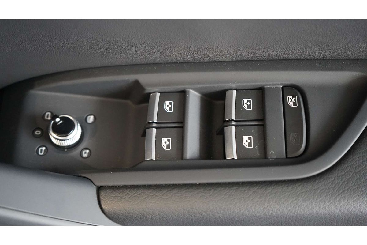 2024 Audi Q5 35 TDI FY
