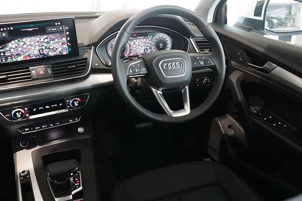 2024 Audi Q5 35 TDI FY