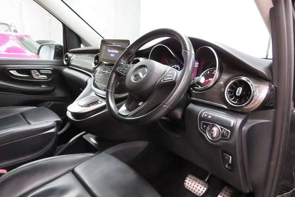 2022 Mercedes-Benz V-Class V250 d 447
