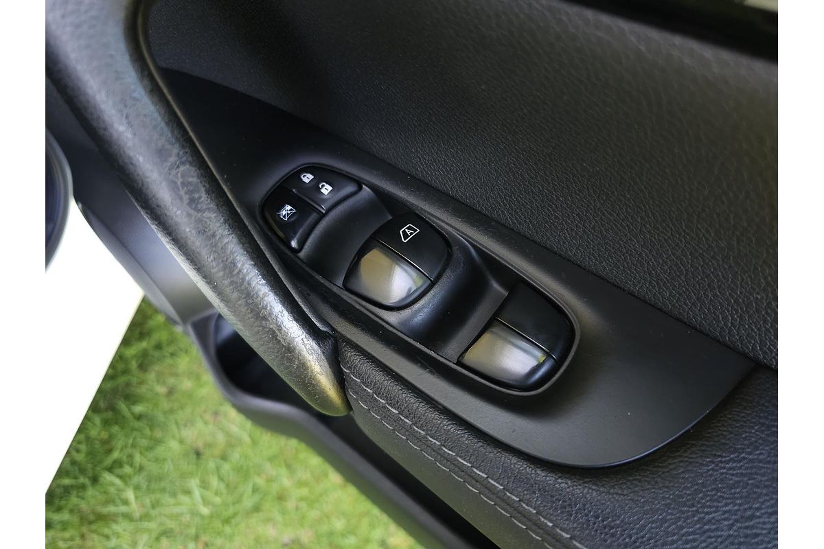 2016 Nissan QASHQAI Ti J11