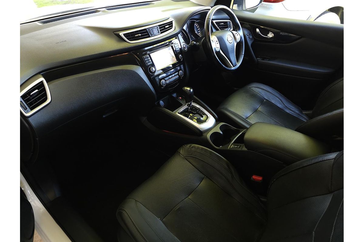 2016 Nissan QASHQAI Ti J11