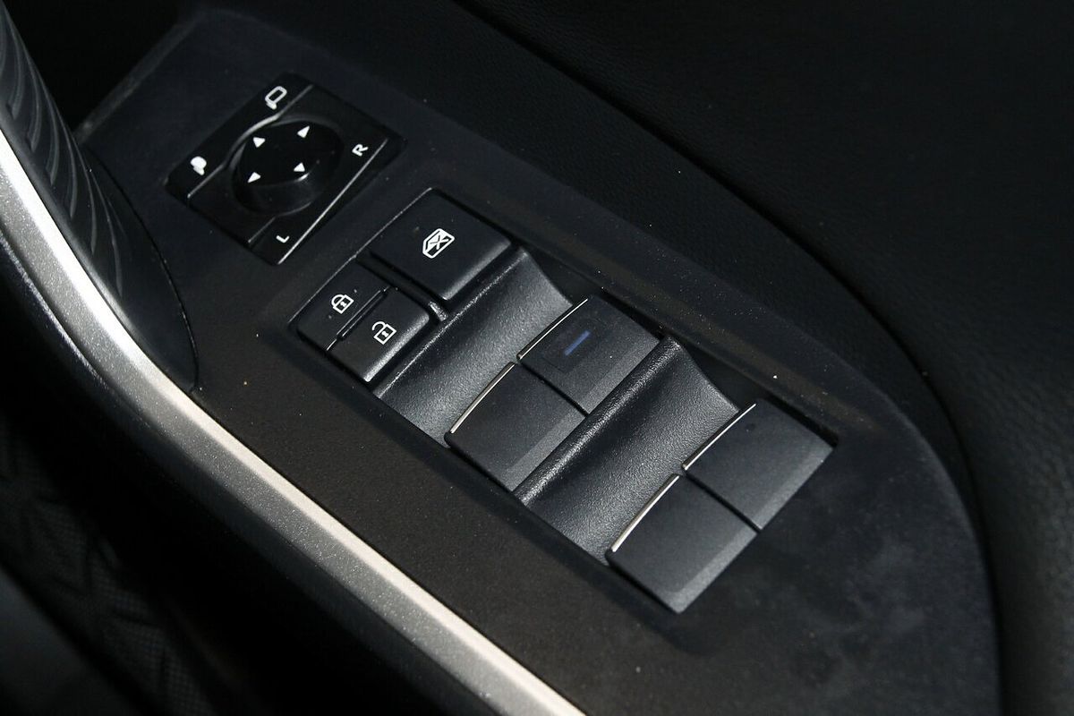 2019 Toyota RAV4 Cruiser AXAH54R
