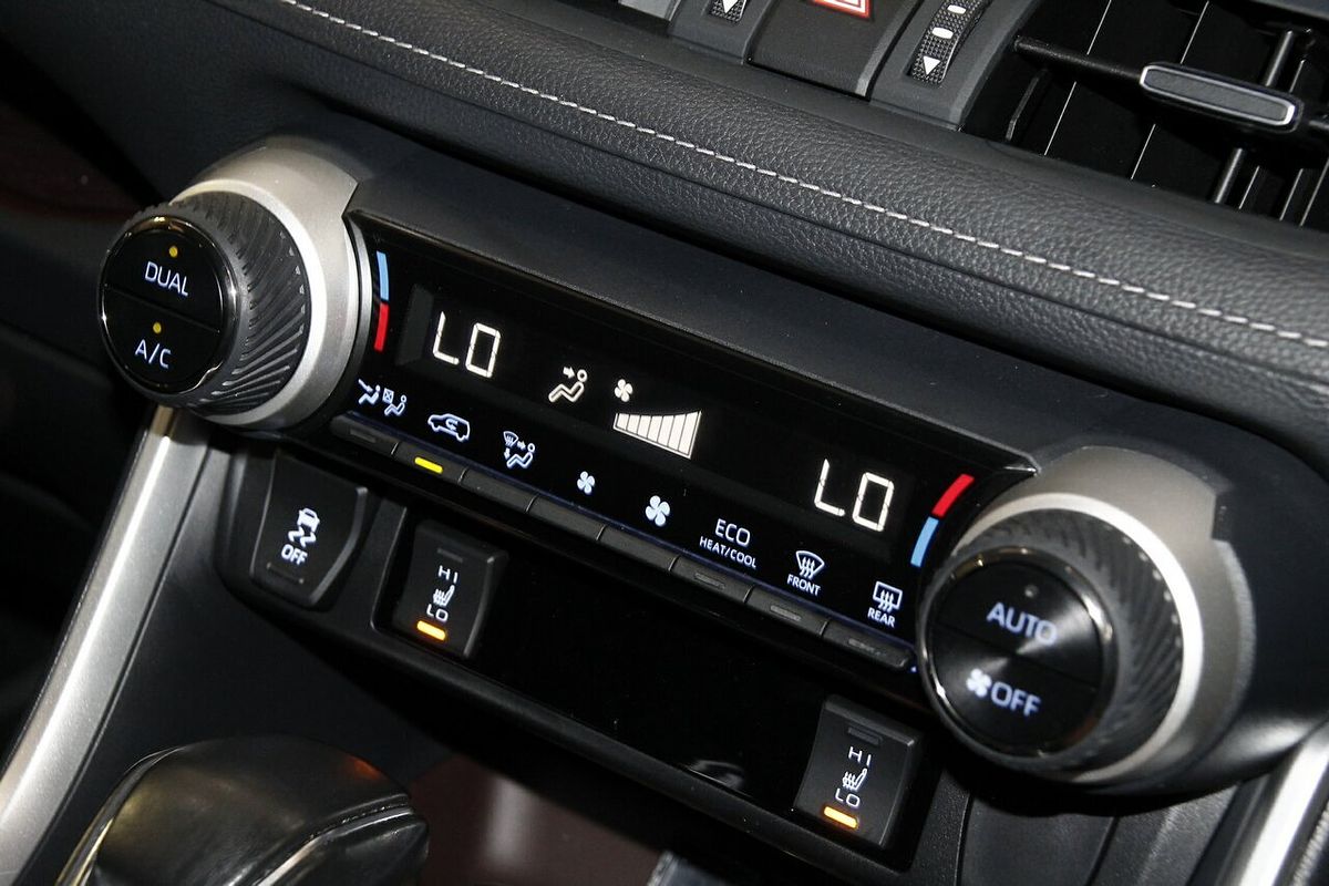 2019 Toyota RAV4 Cruiser AXAH54R
