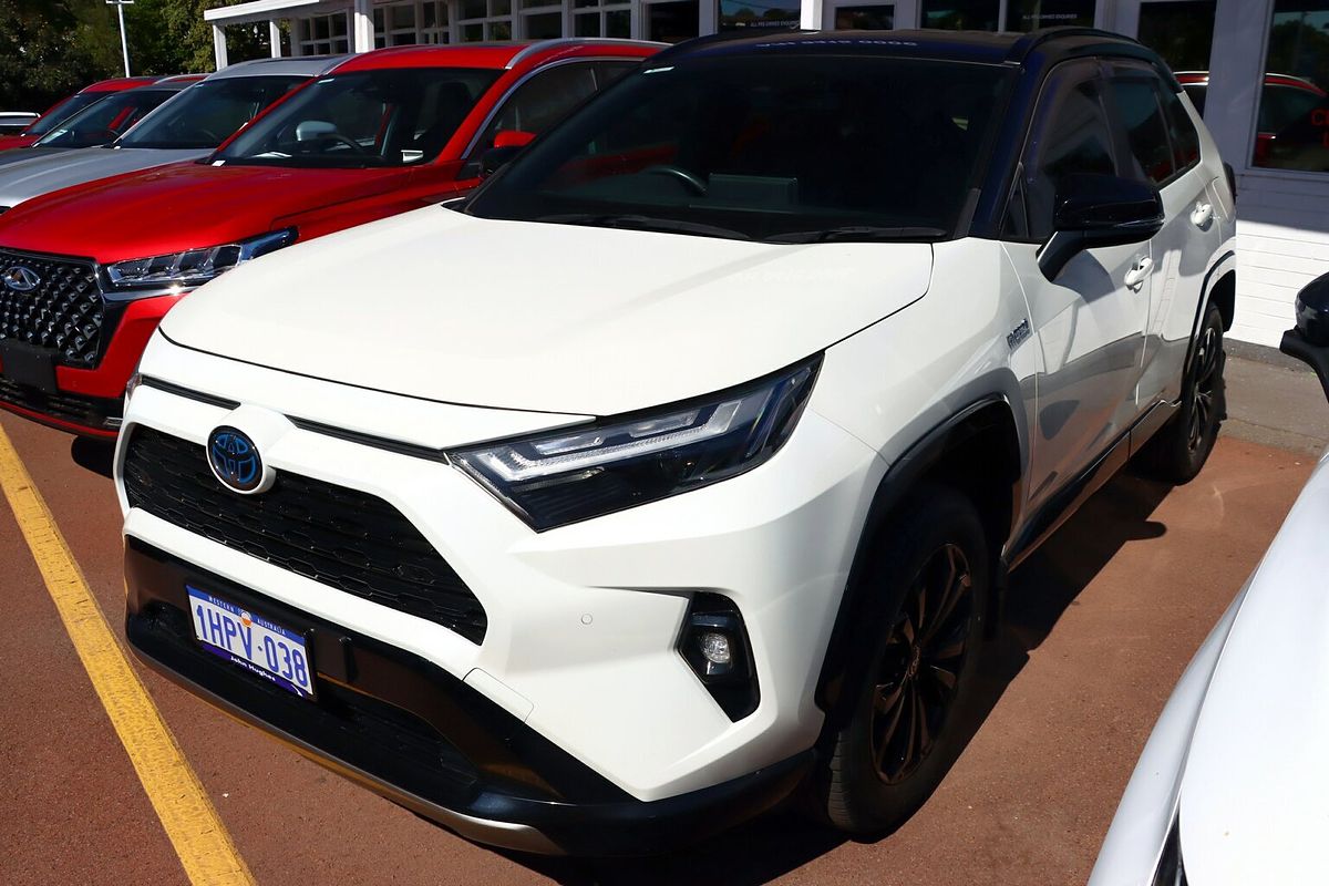 2022 Toyota RAV4 XSE AXAH54R