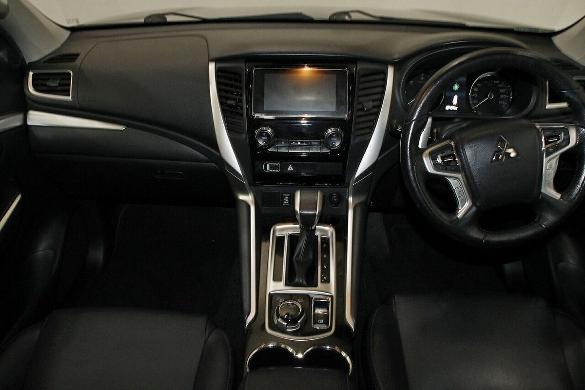 2018 Mitsubishi Pajero Sport GLS QE