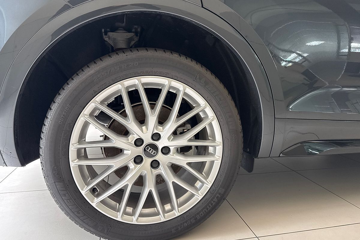 2023 Audi Q5 45 TFSI Sport FY