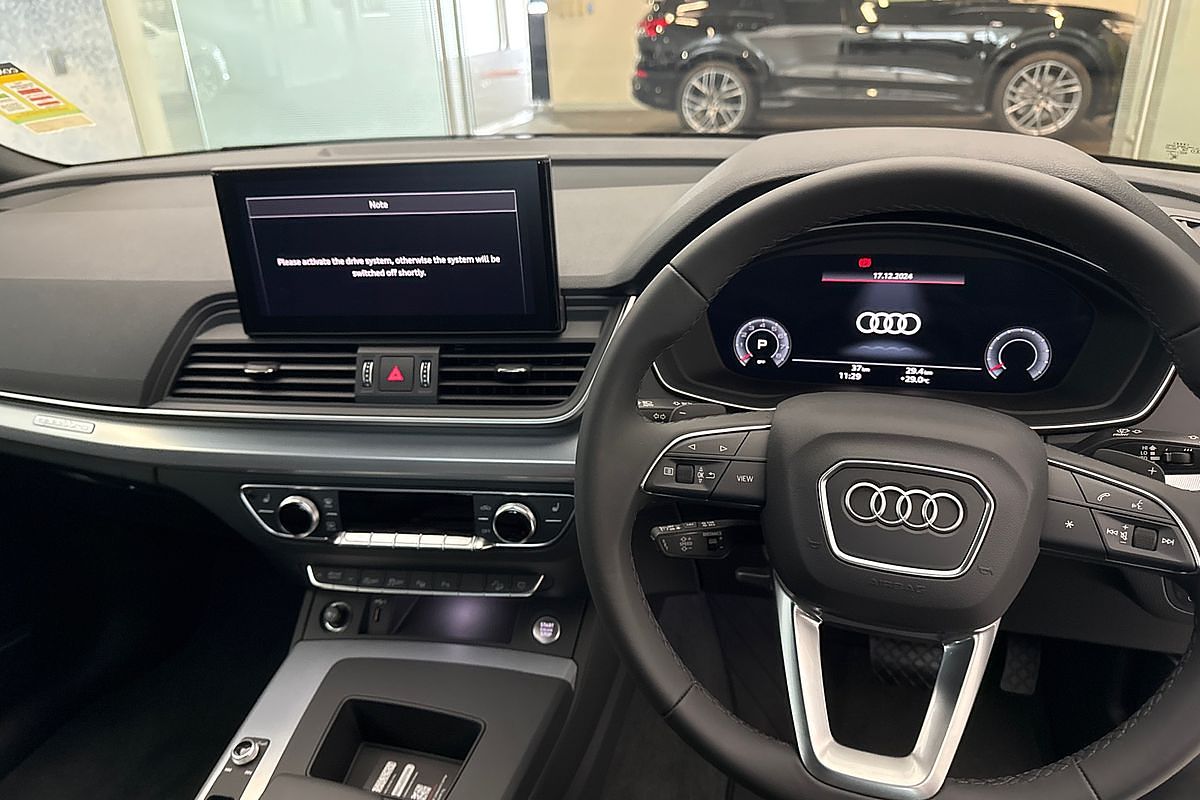 2023 Audi Q5 45 TFSI Sport FY