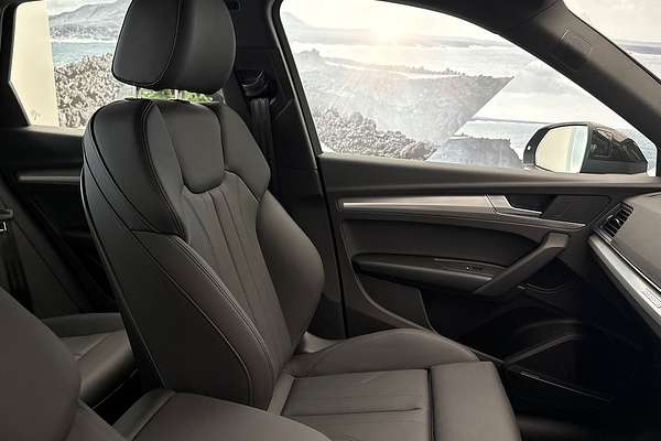 2023 Audi Q5 45 TFSI Sport FY