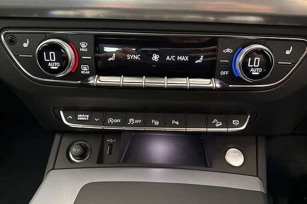2023 Audi Q5 45 TFSI Sport FY