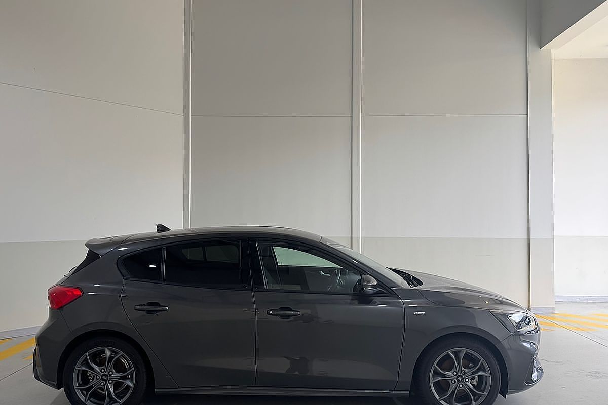 2020 Ford Focus ST-Line SA