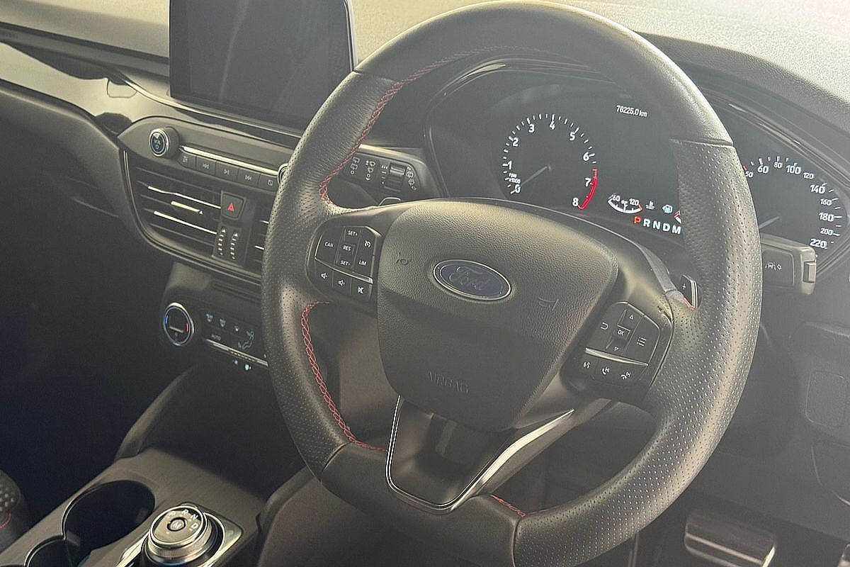 2020 Ford Focus ST-Line SA
