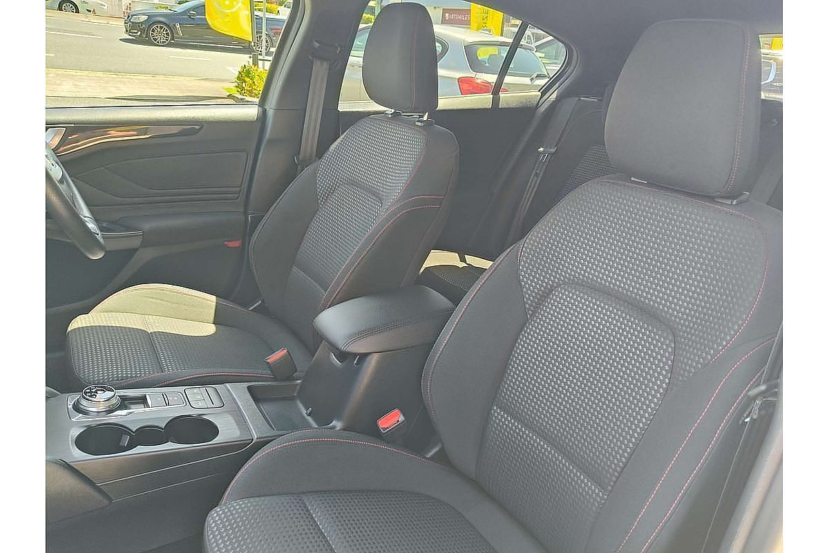 2020 Ford Focus ST-Line SA