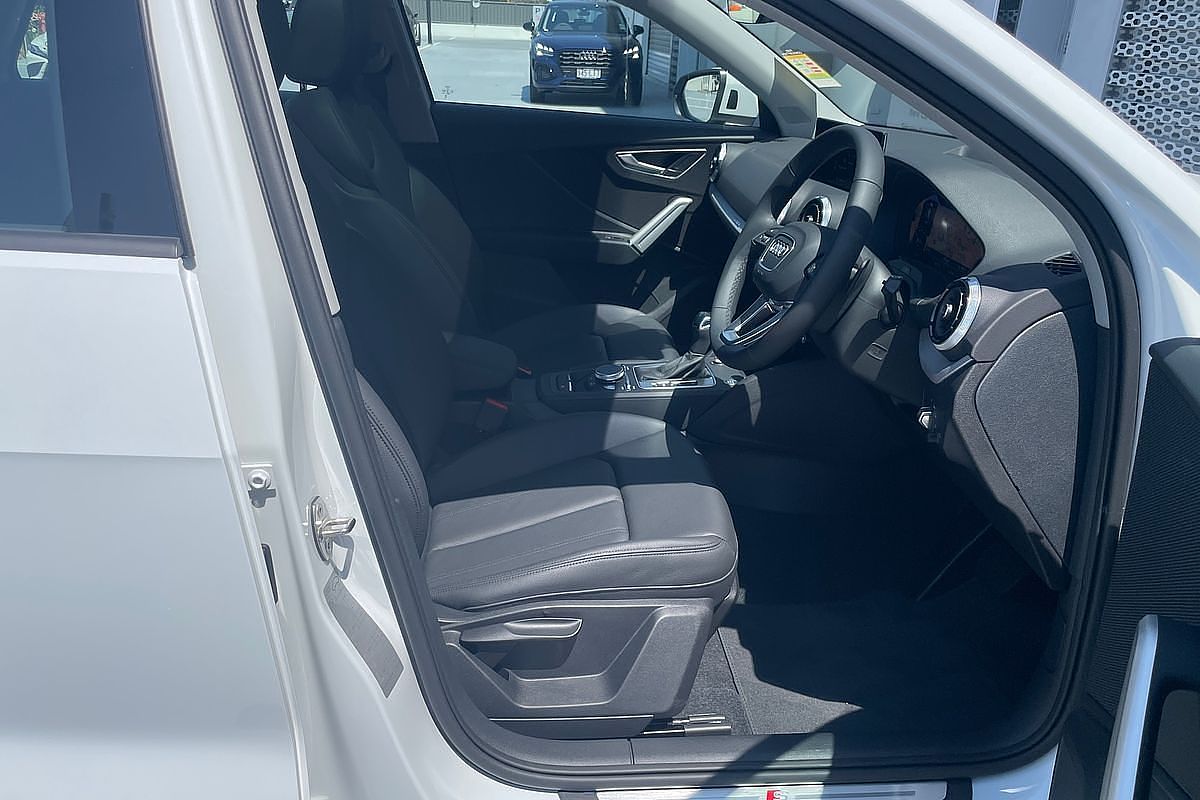 2024 Audi Q2 40 TFSI S line GA