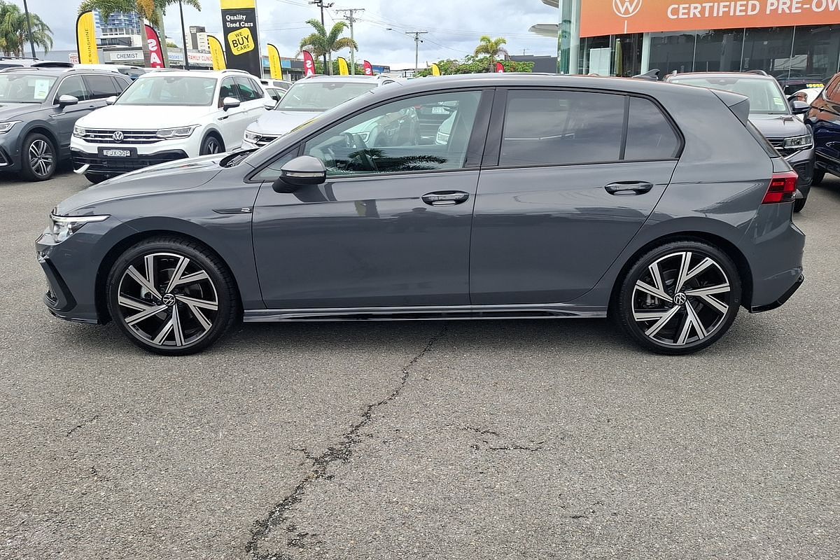 2024 Volkswagen Golf 110TSI R-Line 8