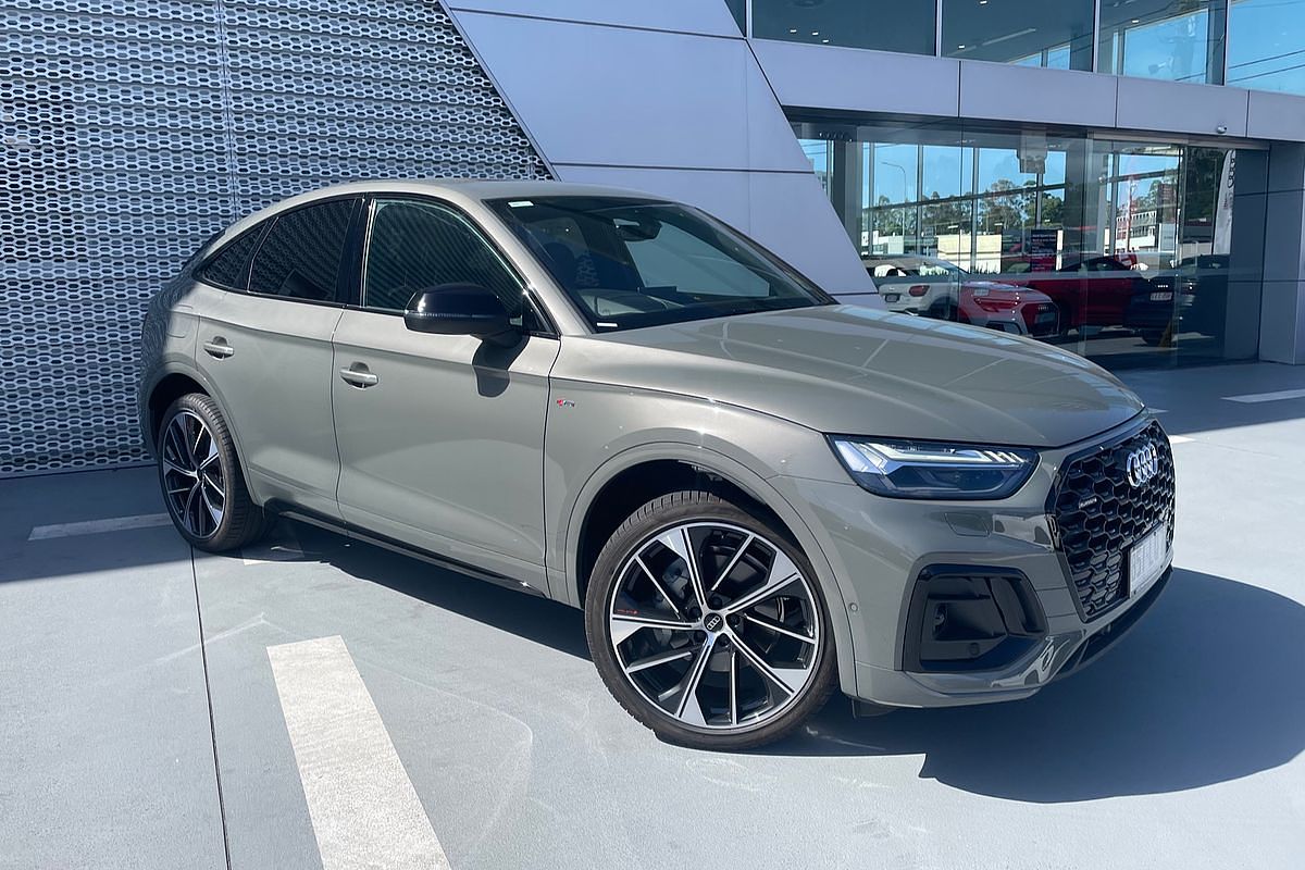 2024 Audi Q5 45 TFSI S Line FY