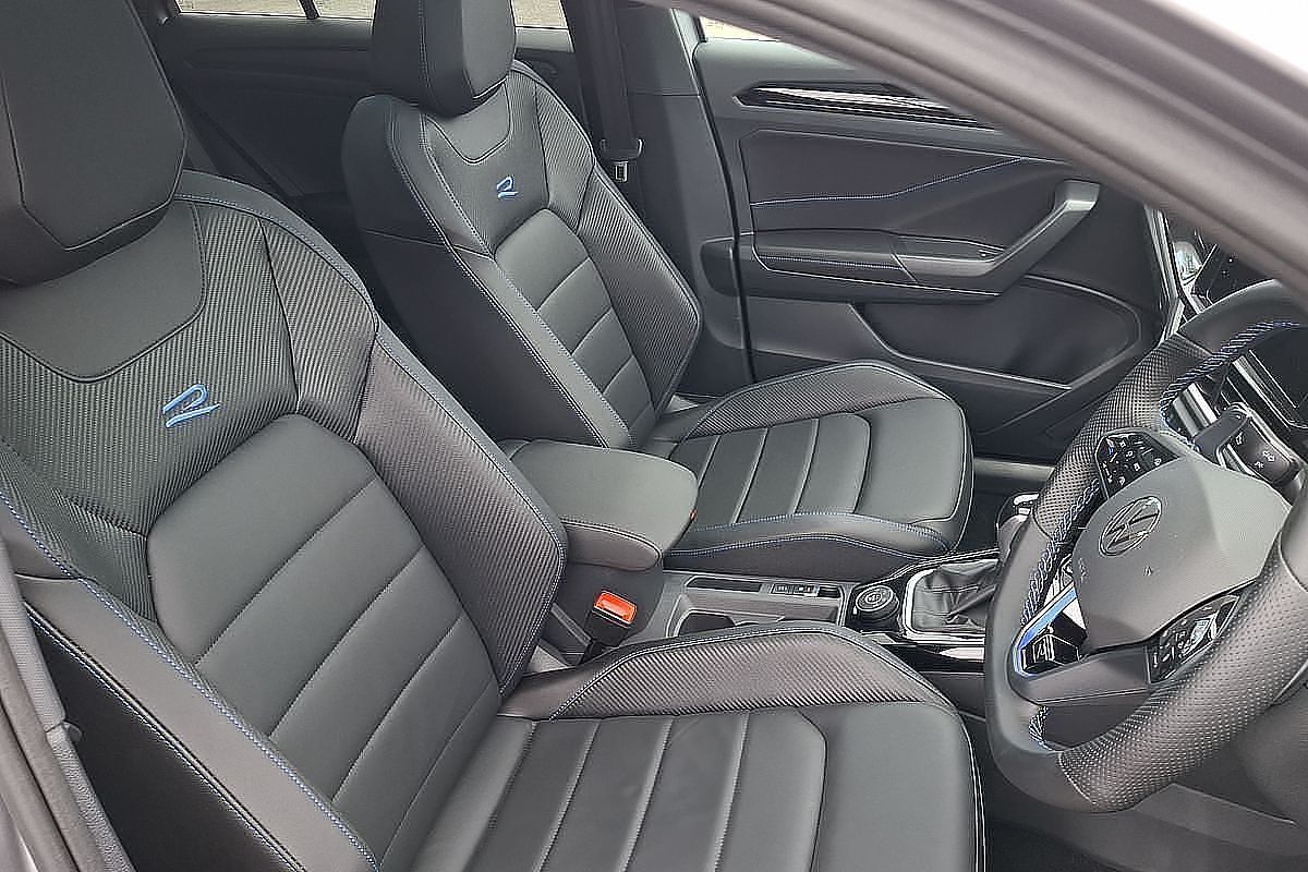 2023 Volkswagen T-Roc R D11