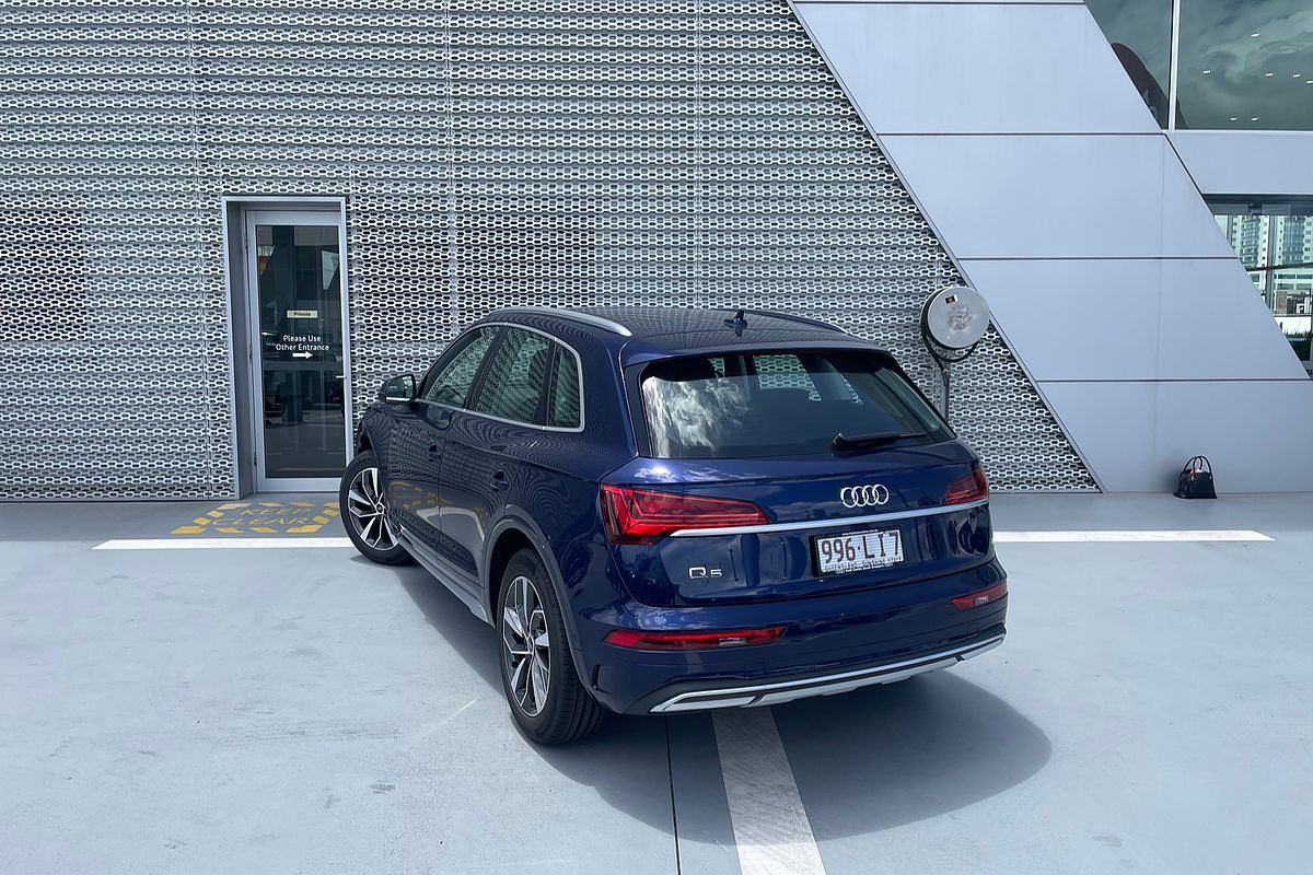 2024 Audi Q5 35 TDI FY