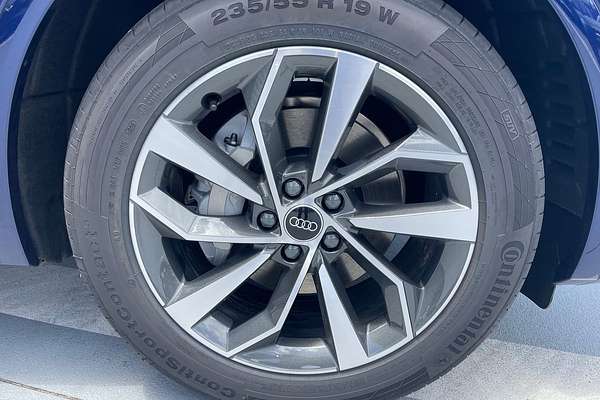 2024 Audi Q5 35 TDI FY