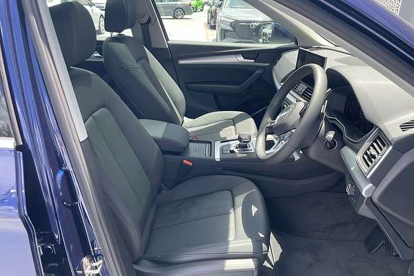 2024 Audi Q5 35 TDI FY