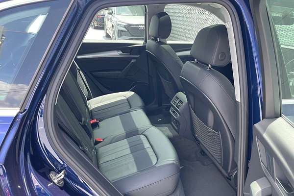 2024 Audi Q5 35 TDI FY