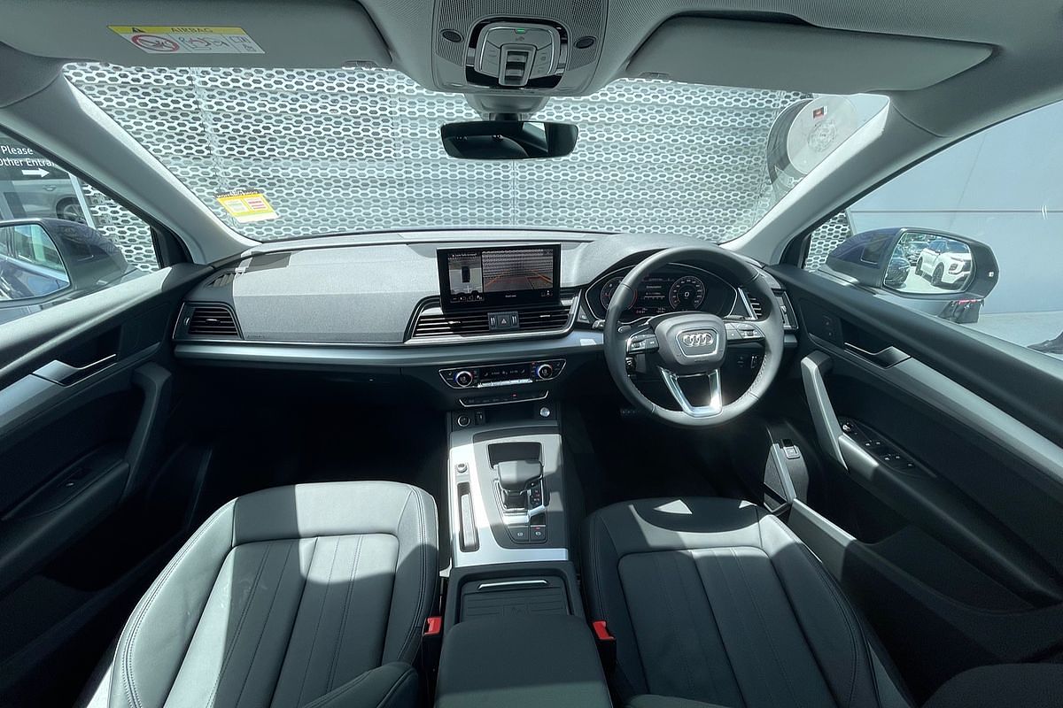 2024 Audi Q5 35 TDI FY