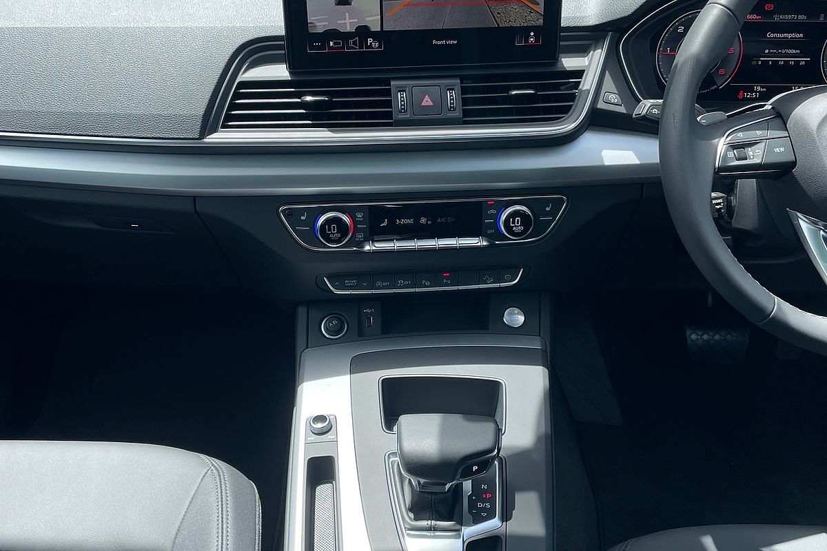 2024 Audi Q5 35 TDI FY