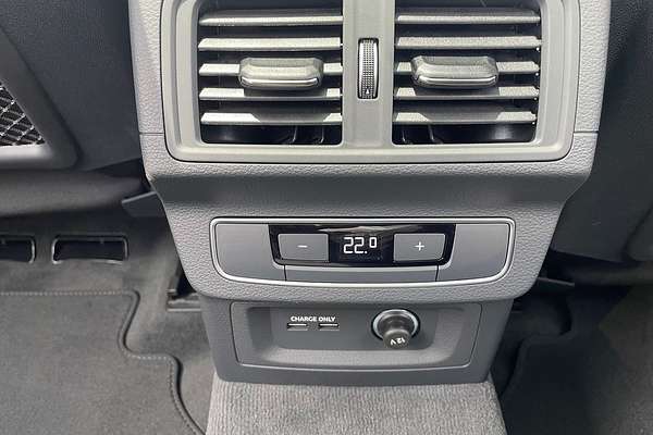 2024 Audi Q5 35 TDI FY