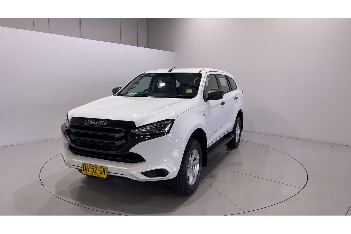 2023 Isuzu MU-X LS-M