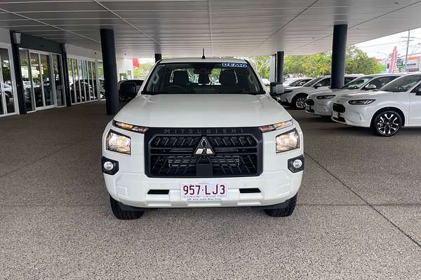 2024 Mitsubishi Triton GLX MV 4X4