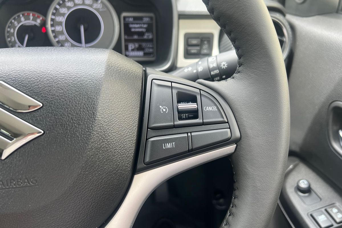 2024 Suzuki Ignis GLX MF Series II