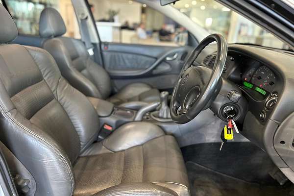 1997 Holden Senator Signature 195i VT