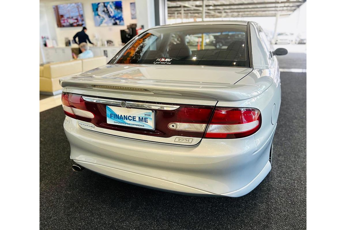 1997 Holden Senator Signature 195i VT