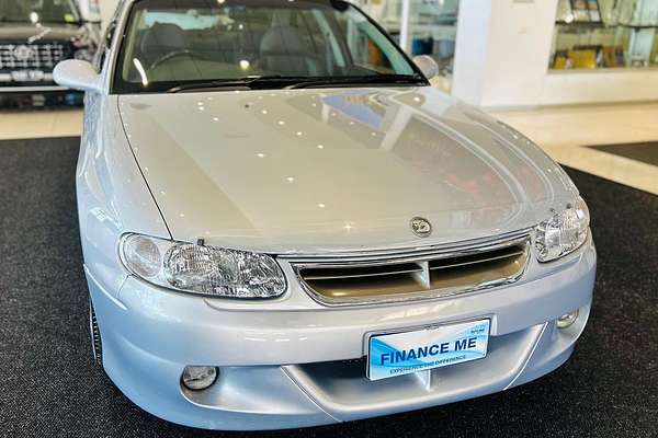 1997 Holden Senator Signature 195i VT
