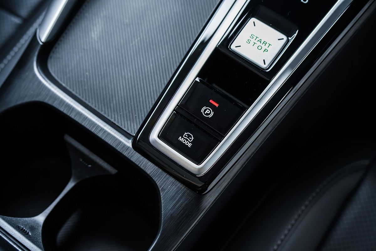 2024 MG ZS Essence Hybrid+ ZS32